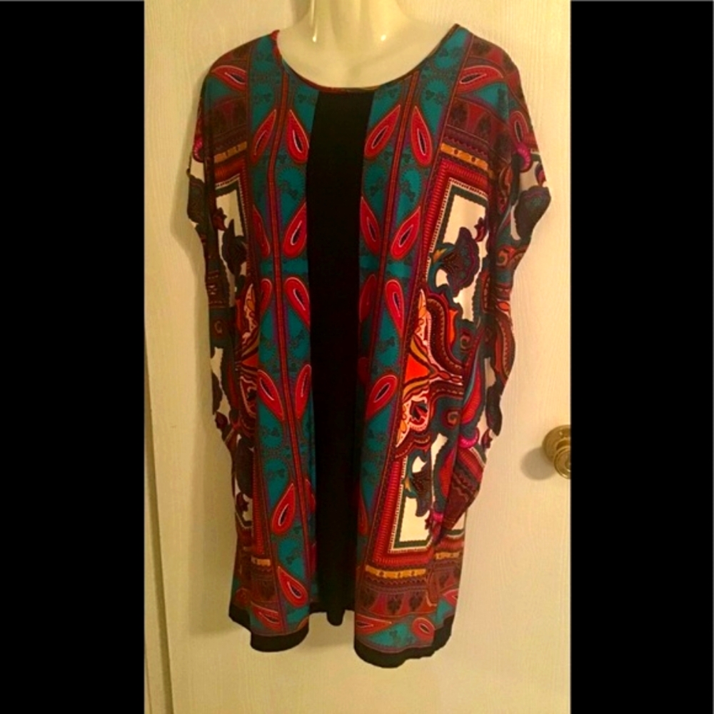 Madison tunic top colorful size 8 good for leggings or  slacks wine gree…
